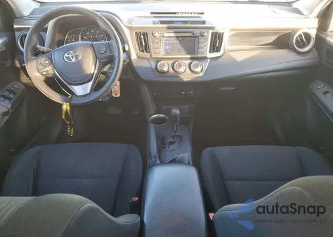 2015 Toyota Rav4 Le z USA, uszkodzony, nr VIN 2T3ZFREV3FW196373